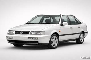 Volkswagen Passat in Oryx White