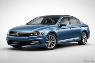 Volkswagen Passat in Aquarius Blue Metallic