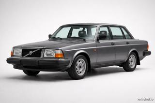 Volvo 240 in Grey Metallic