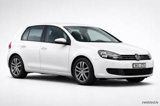 Volkswagen Golf in Pure White