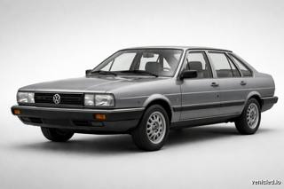 Volkswagen Passat in Platinum Grey