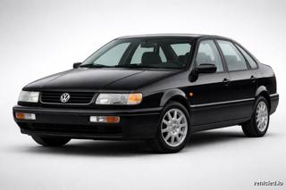 Volkswagen Passat in Deep Black Pearl