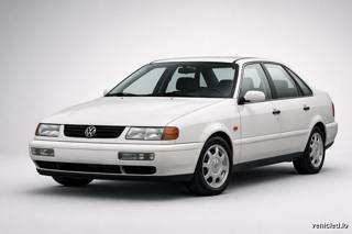 Volkswagen Passat in Pure White