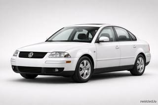 Volkswagen Passat in Pure White