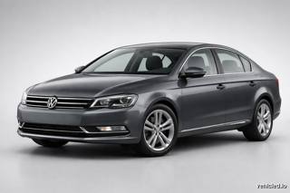 Volkswagen Passat in Platinum Grey