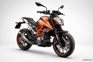 KTM 390 Duke in Electronic Orange