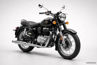 Royal Enfield Classic 350 in Halcyon Black