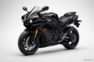 Yamaha YZF-R1 in Raven