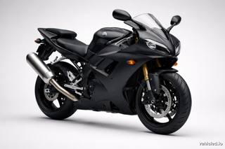 Yamaha YZF-R1 in Matte Raven Black