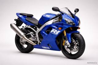 Yamaha YZF-R1 in Yamaha Racing Blue