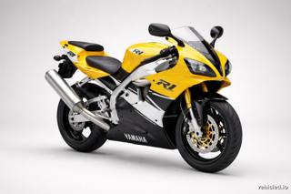 Yamaha YZF-R1 in Yellow