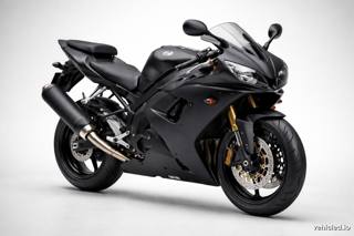 Yamaha YZF-R1 in Matte Raven Black