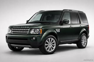 Land Rover Discovery in Aintree Green