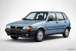 Fiat Uno in Azzurro